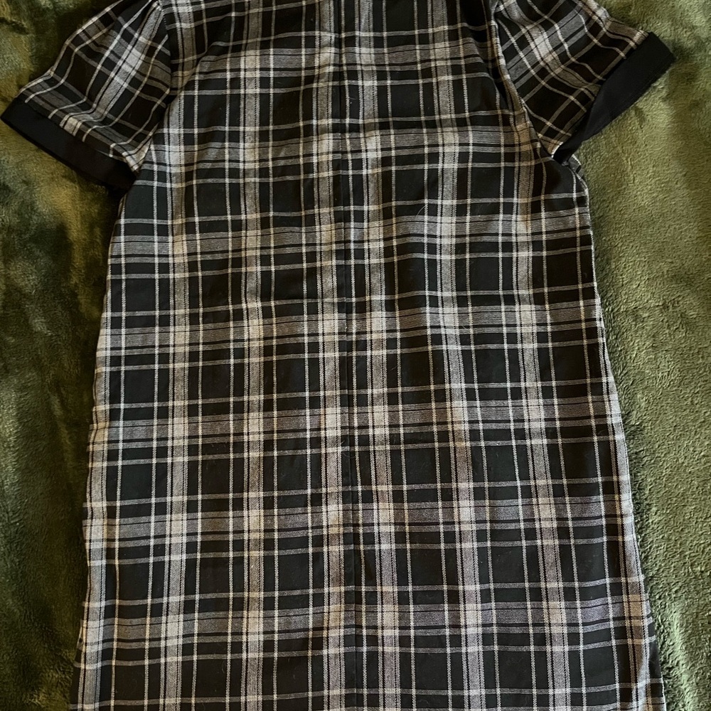 PLAID COLLARED DRESS